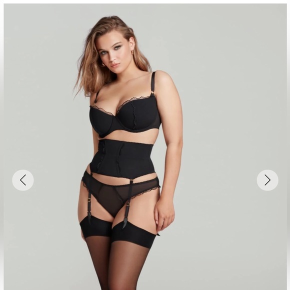 Agent Provocateur Other - Retro glam waspie garter